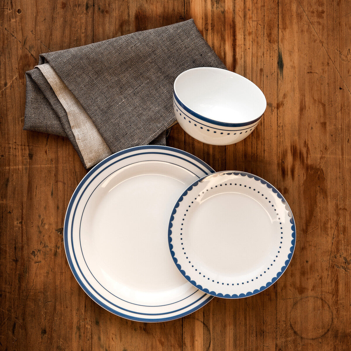 Saturn 12 Piece Blue Dinner Set | Avie