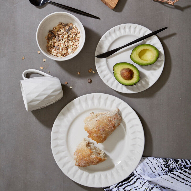 16 Piece Embossed Geo Dinner Set | Avie