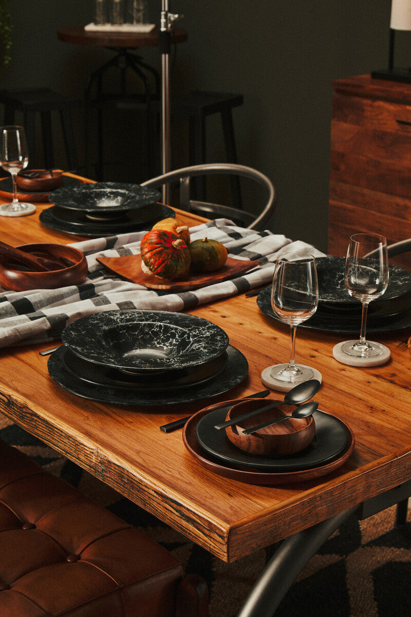 Black Stoneware Dinner Plate | Hygge