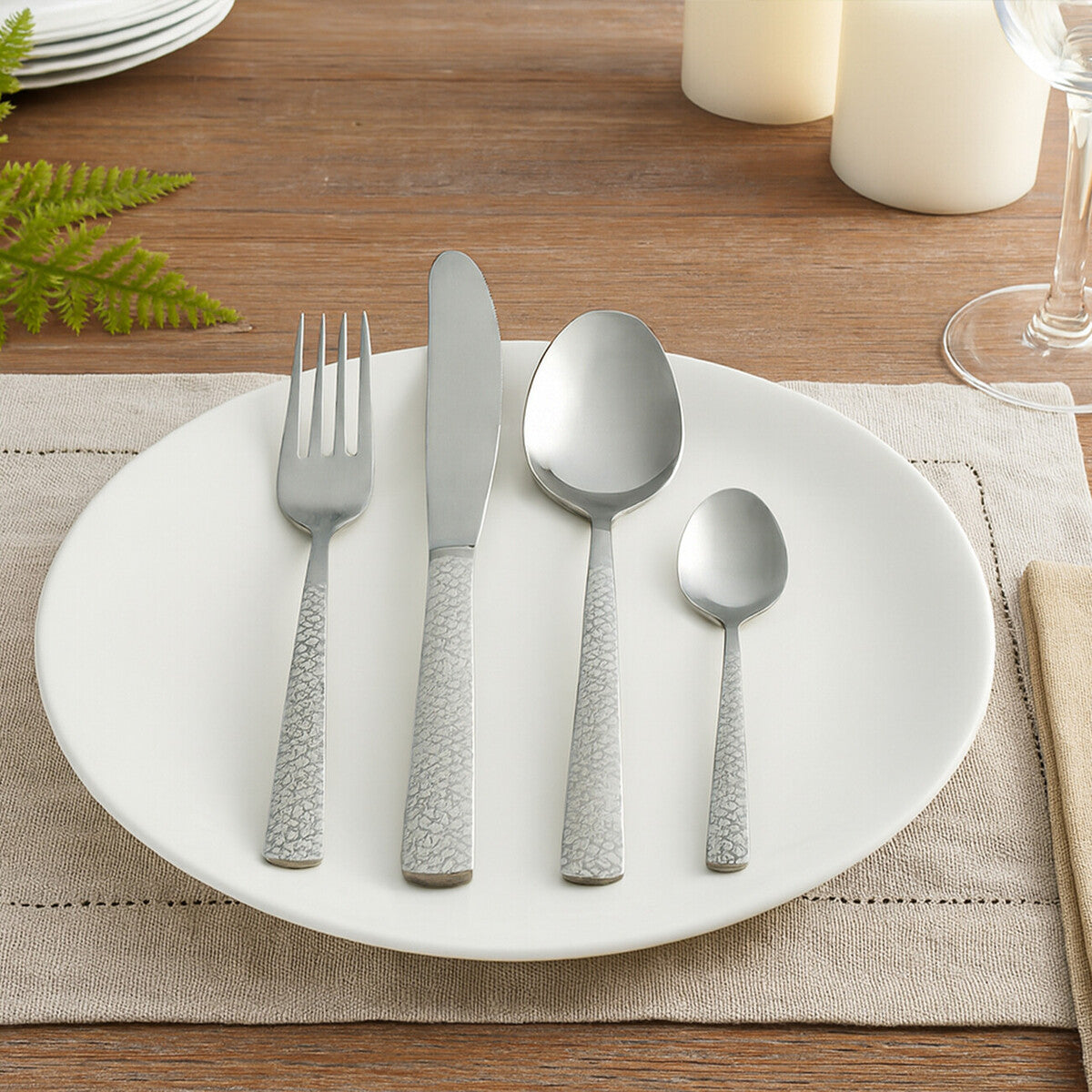 Casablanca 16 Piece Stainless Steel Cutlery Set | Avie