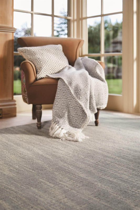 Sea Mist Solid Wool Rug
