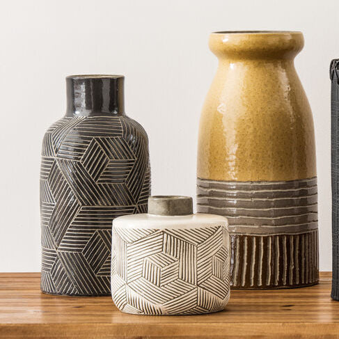 Vector Vase | Earthenware