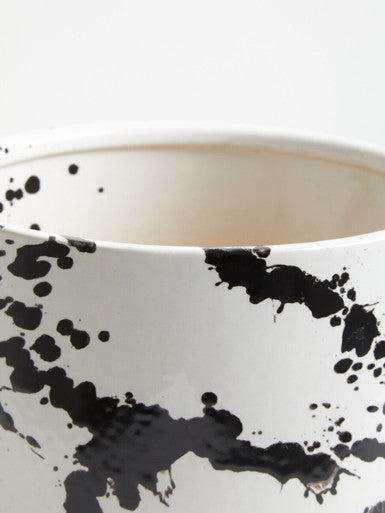 Black and White Small Planter | Sorrell