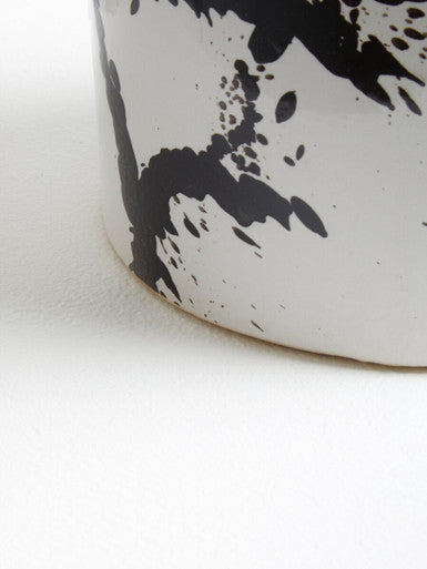 Black and White Large Planter | Sorrell