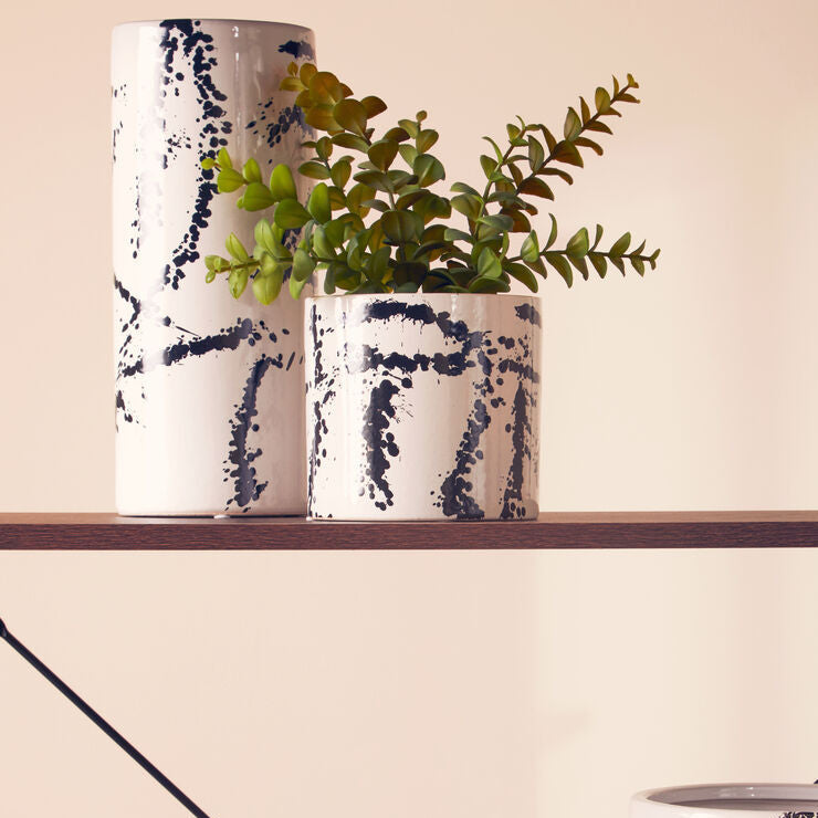 Black and White Large Planter | Sorrell