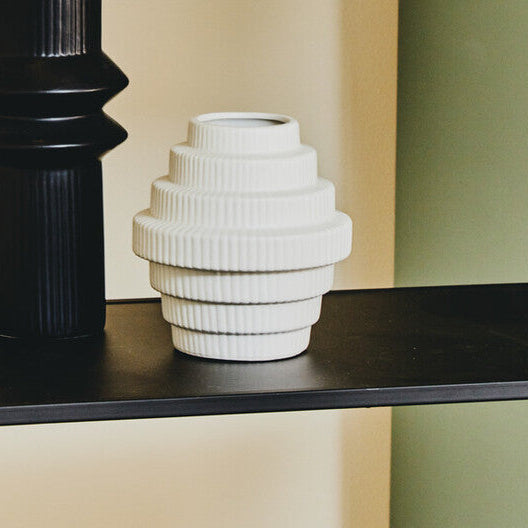 White Small Step Design Vase | Fabia