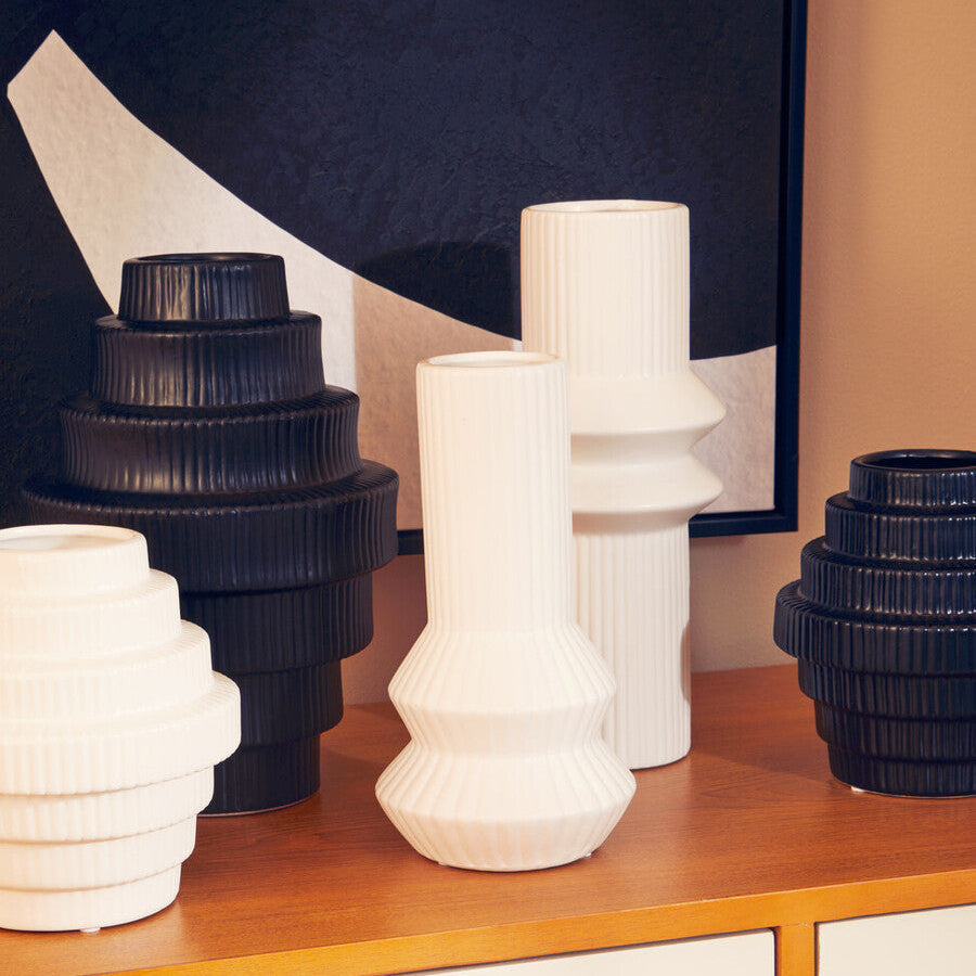 White Small Step Design Vase | Fabia
