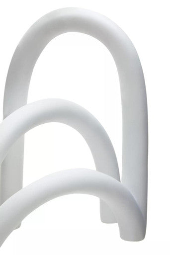 White Arched Sculpture | Broc