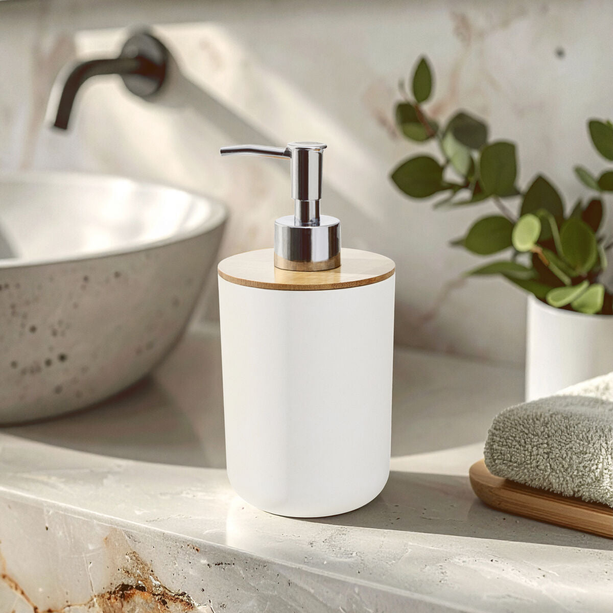 White Lotion Dispenser - 500Ml | Canyon