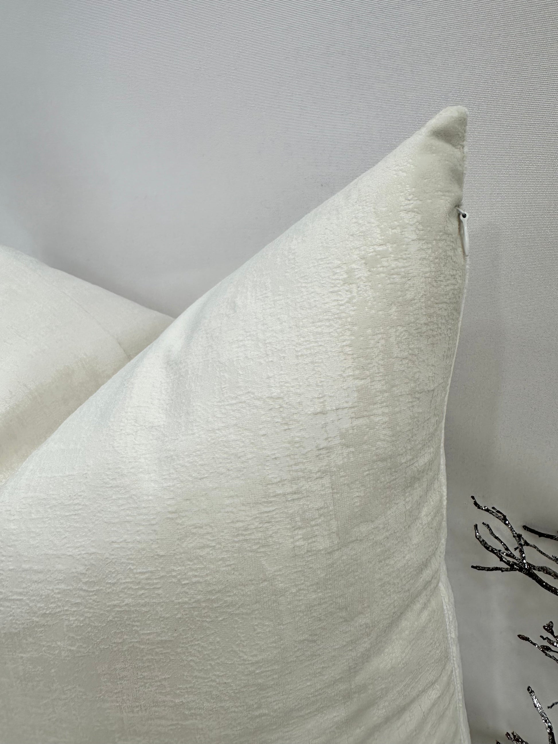 The Couture Cushion - The Ivory Dolce - Style No. 133