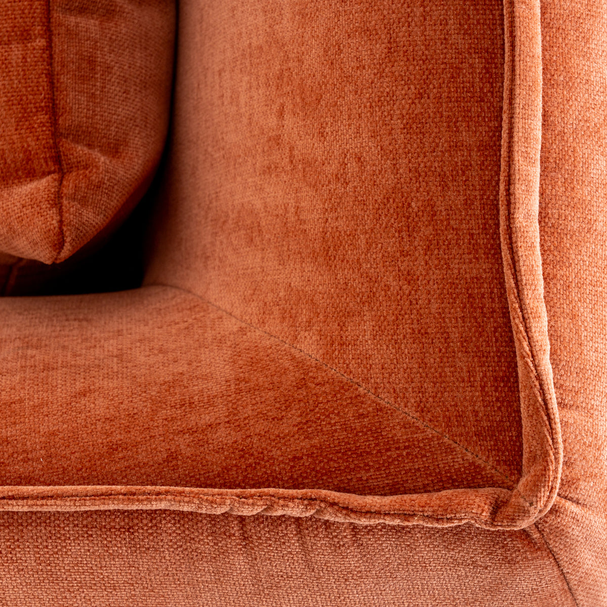 Pembroke Chair With Cushion