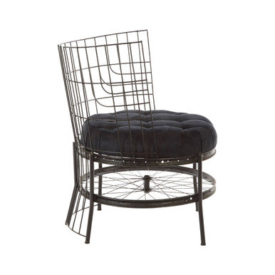 Mantis Black Fabric Wheel Design Chair