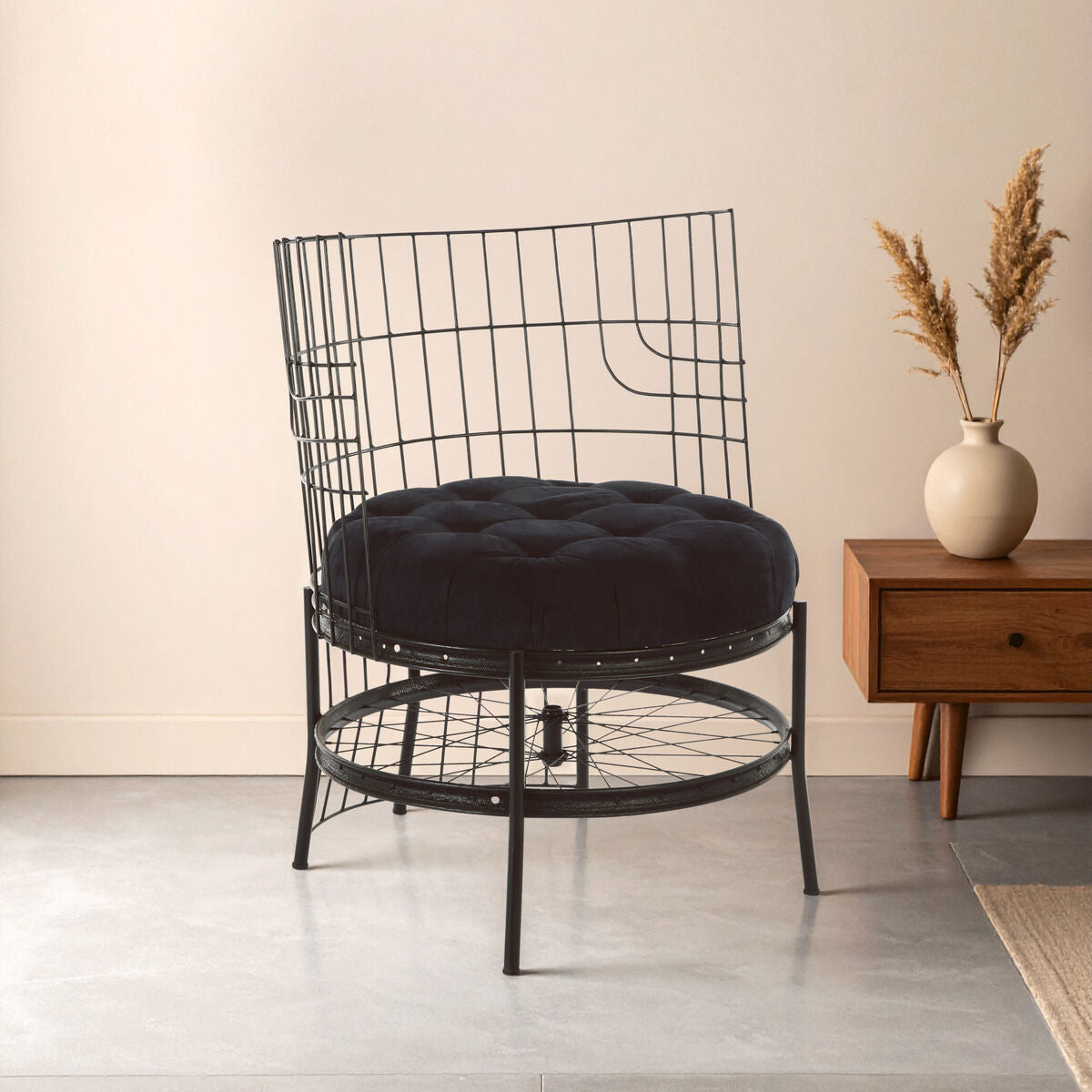 Mantis Black Fabric Wheel Design Chair