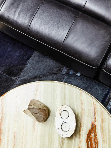 Relic Natural Onyx Stone nd Silver Finish Round Coffee Table