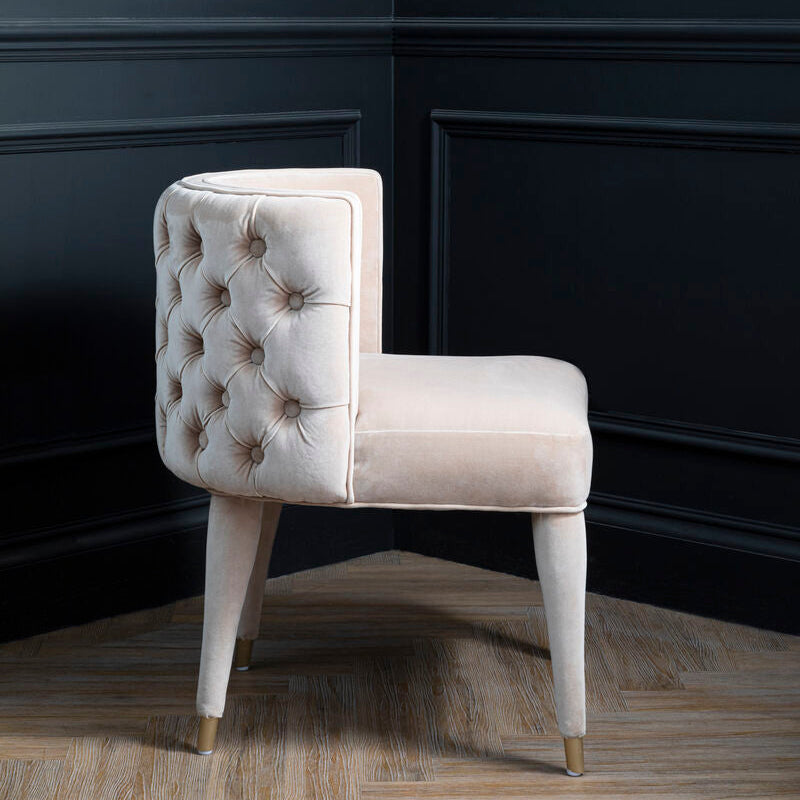 Beige Velvet Tufted Curved Dining Chair | Villi