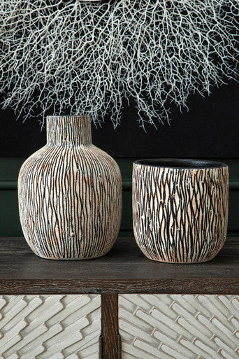 Arid Black and White Earthenware Vase