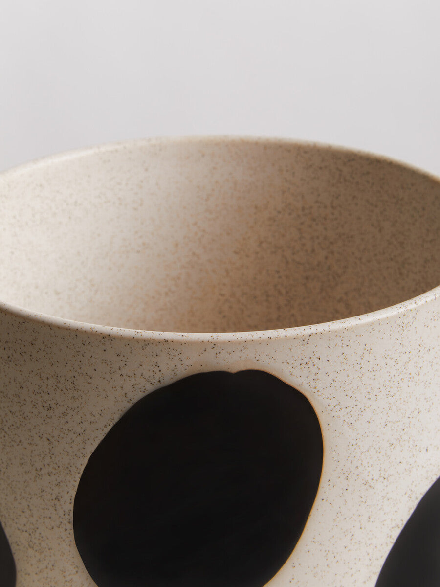 White and Gold Spotted Planter | Yuri