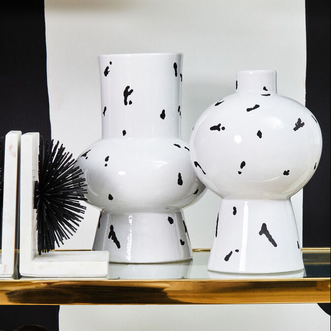 White and Black Large Vase | Tundra