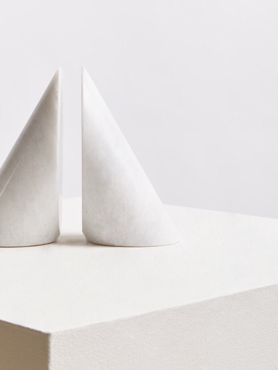 Set of Two White Marble Bookends | Salmo