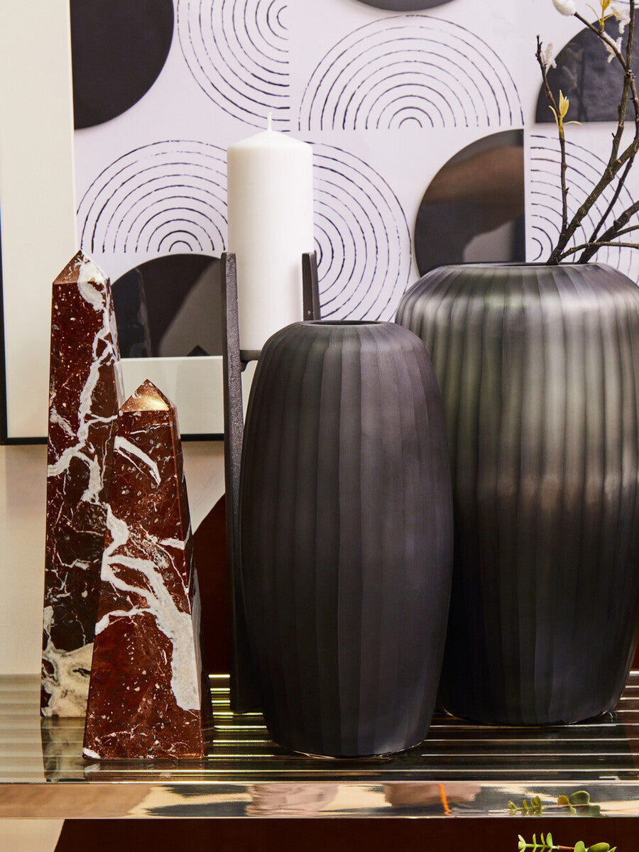 Small Red Marble Obelisk | Salmo