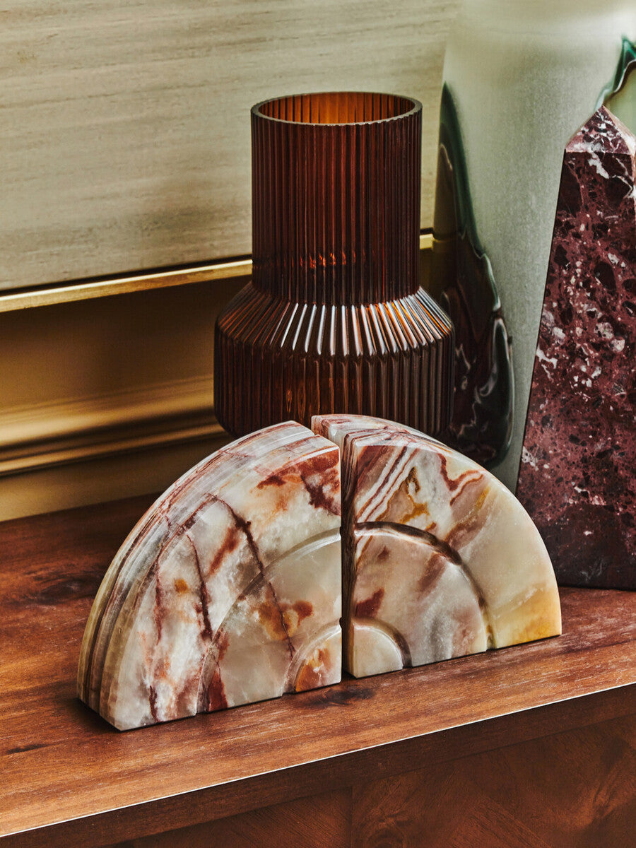 Small Red Marble Obelisk | Salmo