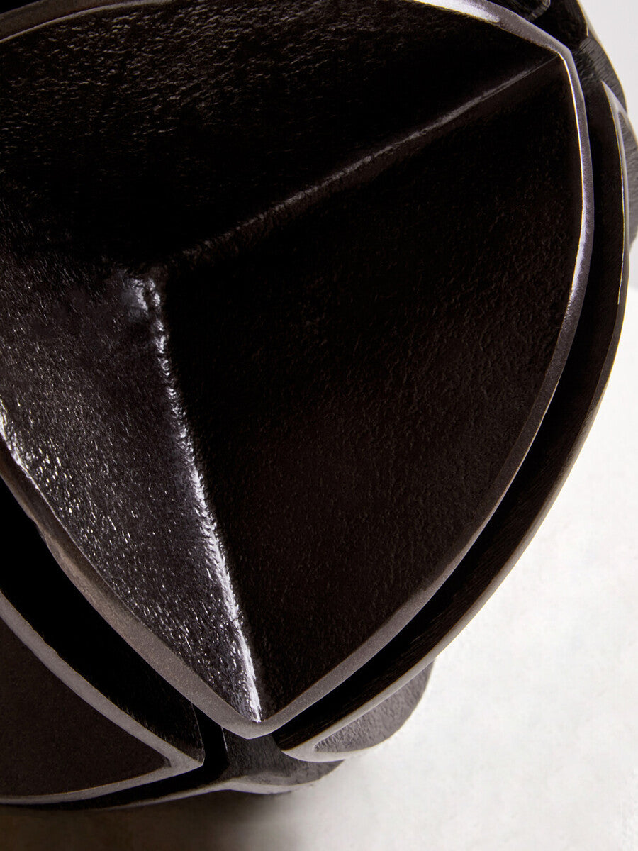 Black Nickel Finish Sculpture | Prato