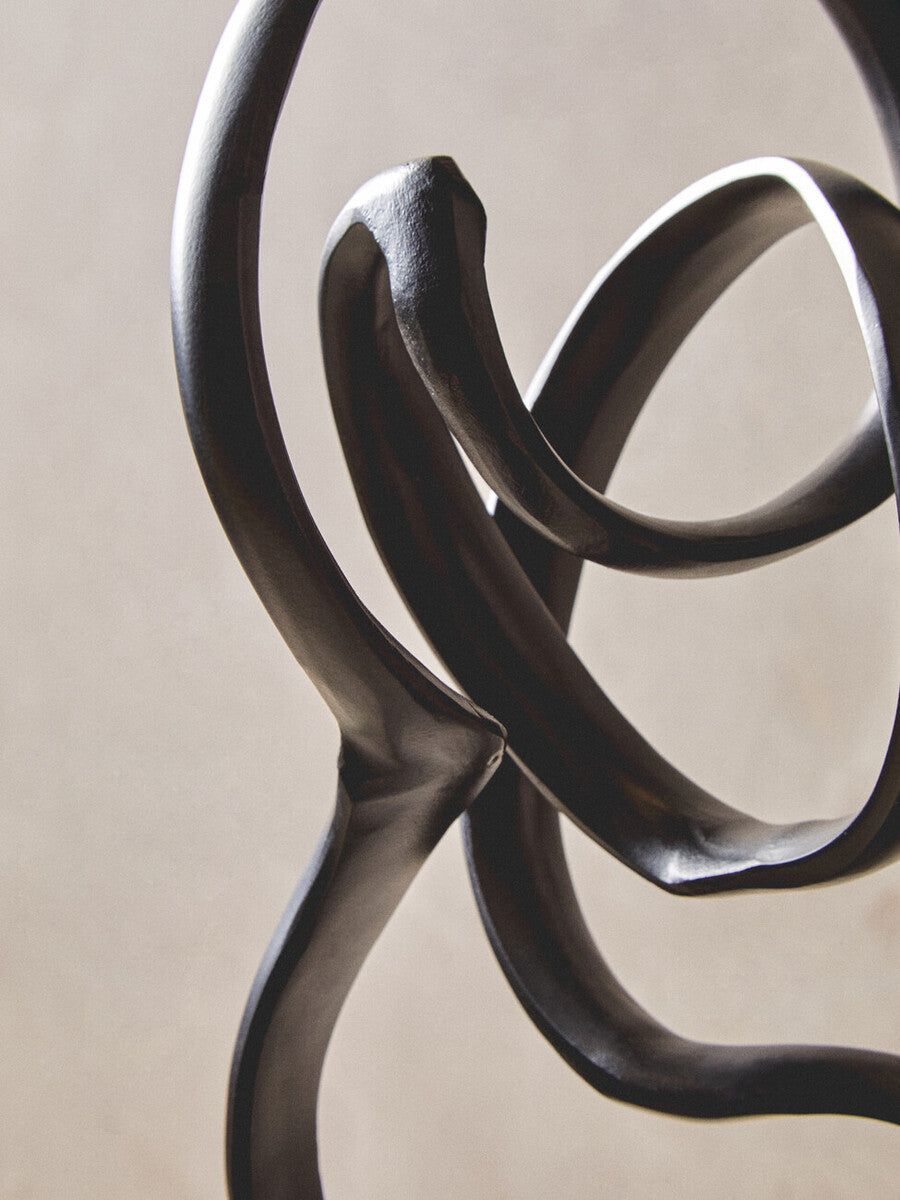 Black Finish Aluminium Knot Sculpture | Mirano