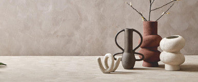Small Textured White Loop Sculpture | Dunas