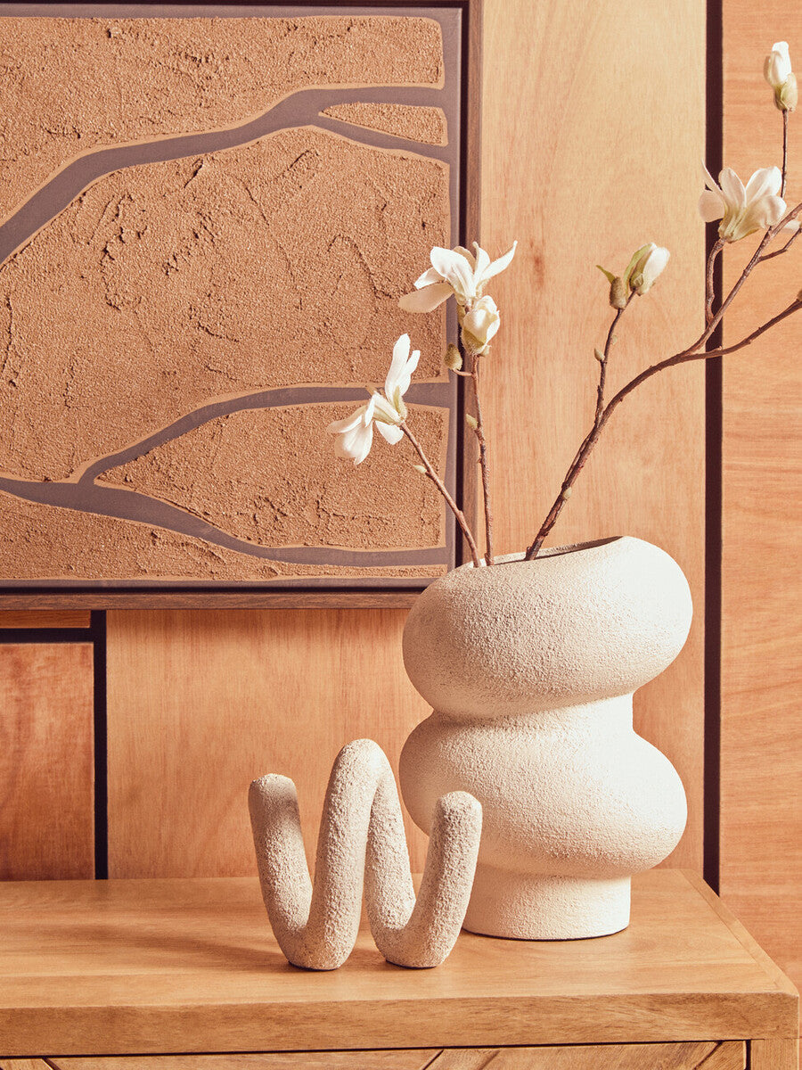 Small Textured White Loop Sculpture | Dunas