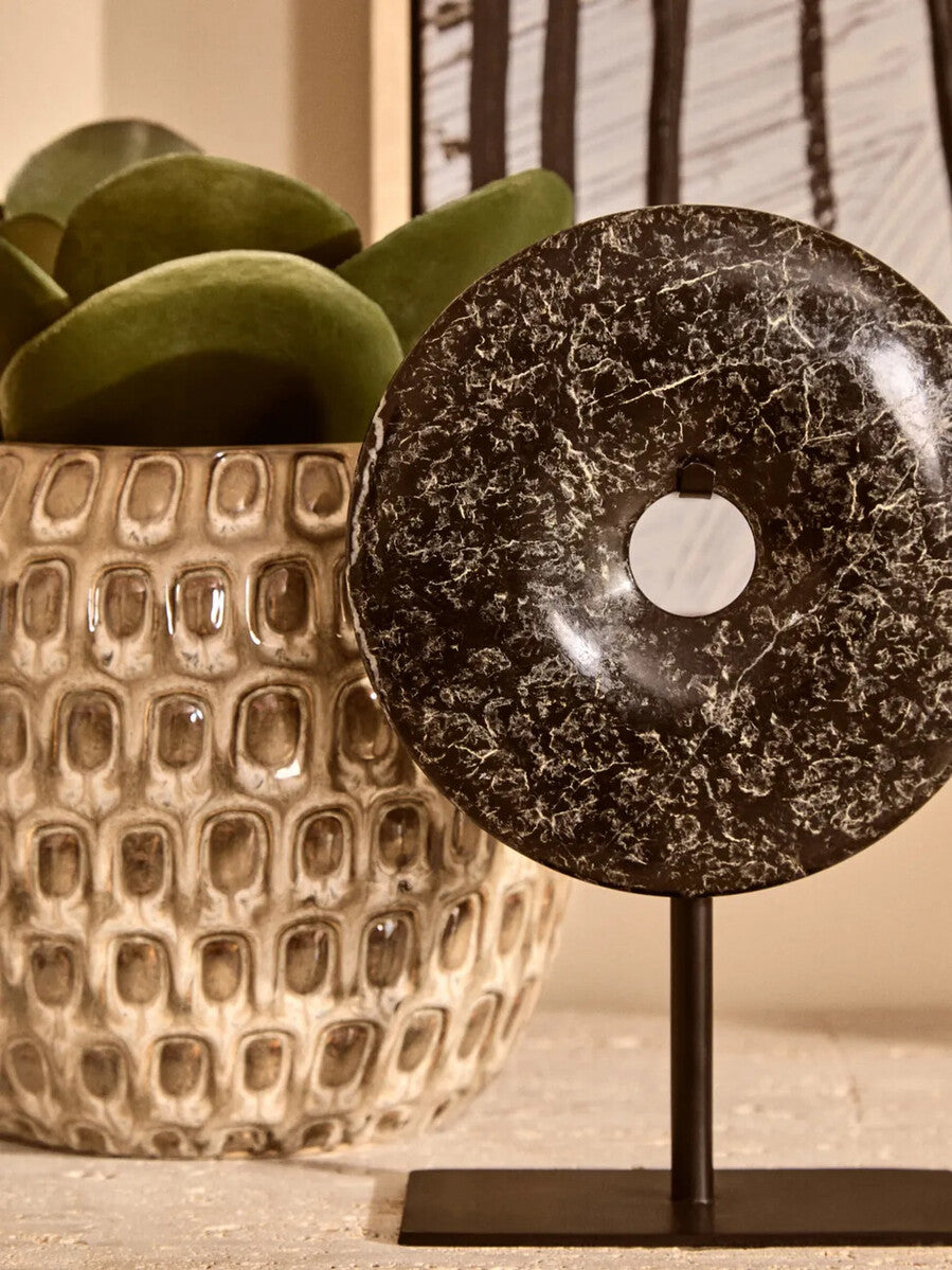 Extra Small Black Marble Round Dia 15cm Disc Sculpture | Salmo