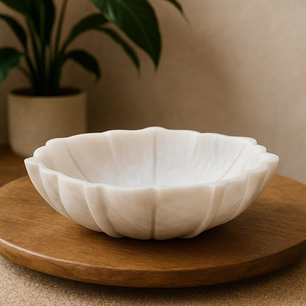 Small White Marble Lotus Bowl | Zoro