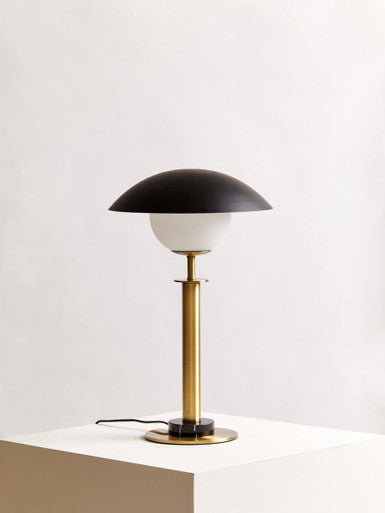 Gold Finish Metal Table Lamp | Octavia