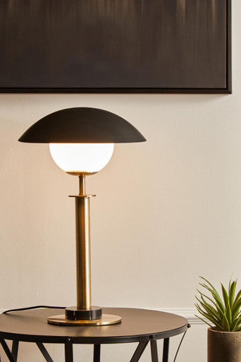 Gold Finish Metal Table Lamp | Octavia