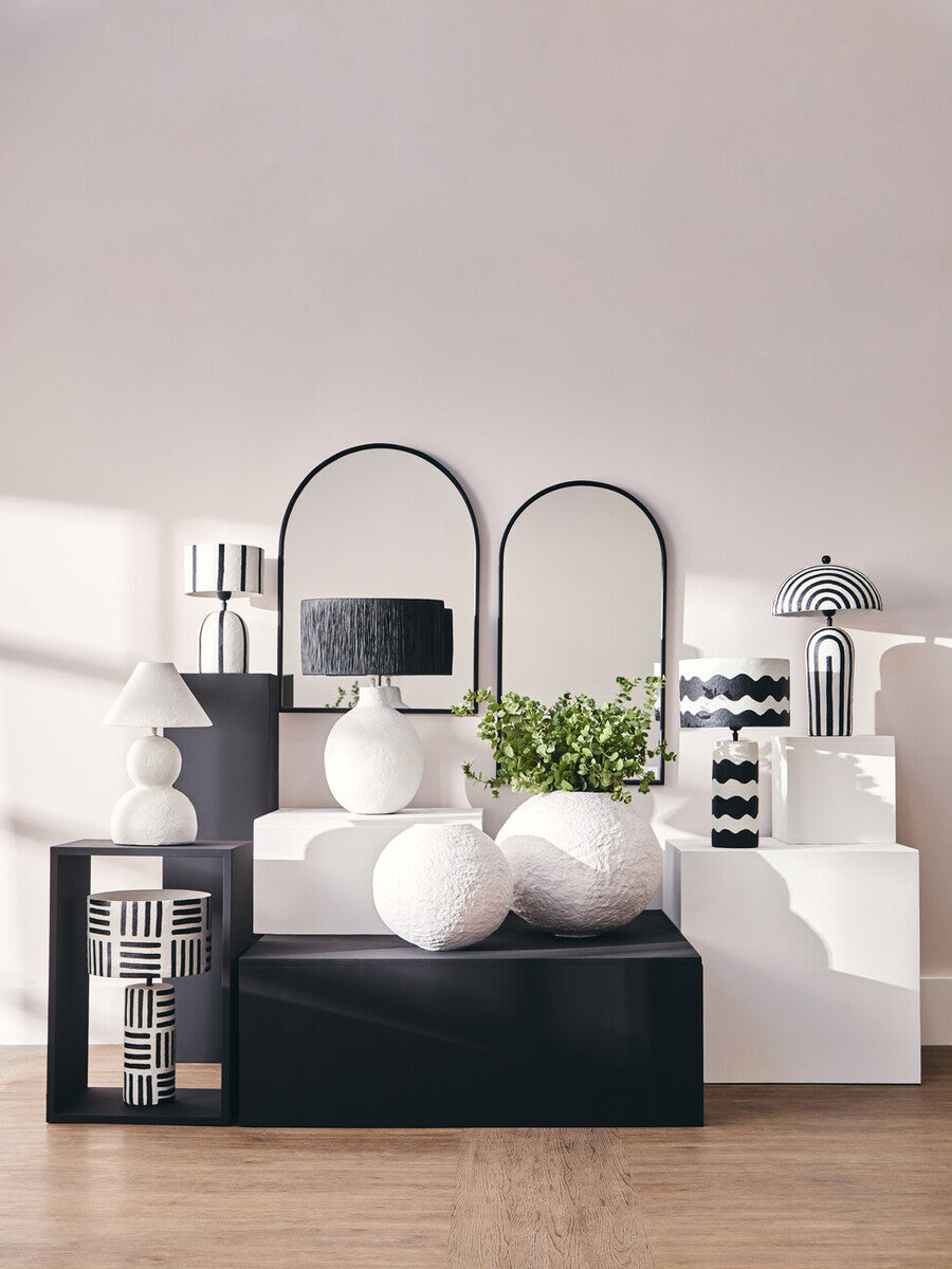 Black and White Papier Mache Table Lamp with Geometric Lines | Carta