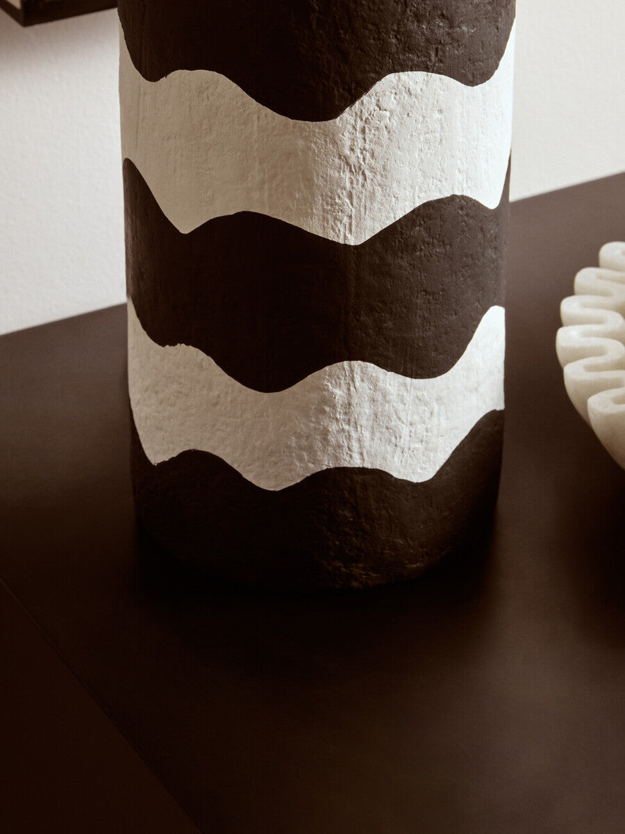 Black and White Curved Stripe Papier Mache Table Lamp | Carta