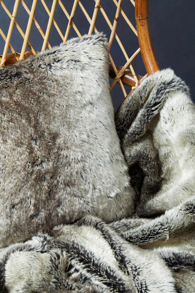 Bosie Mocha Ombre Fur Throw | Lamina