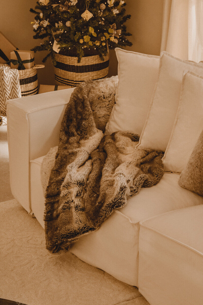 Bosie Mocha Ombre Fur Throw | Lamina