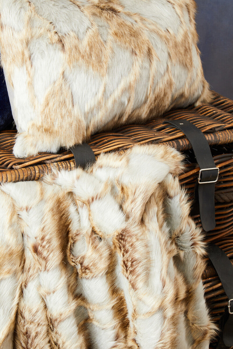 Bosie Grey and Natural Fur Throw | Lamina
