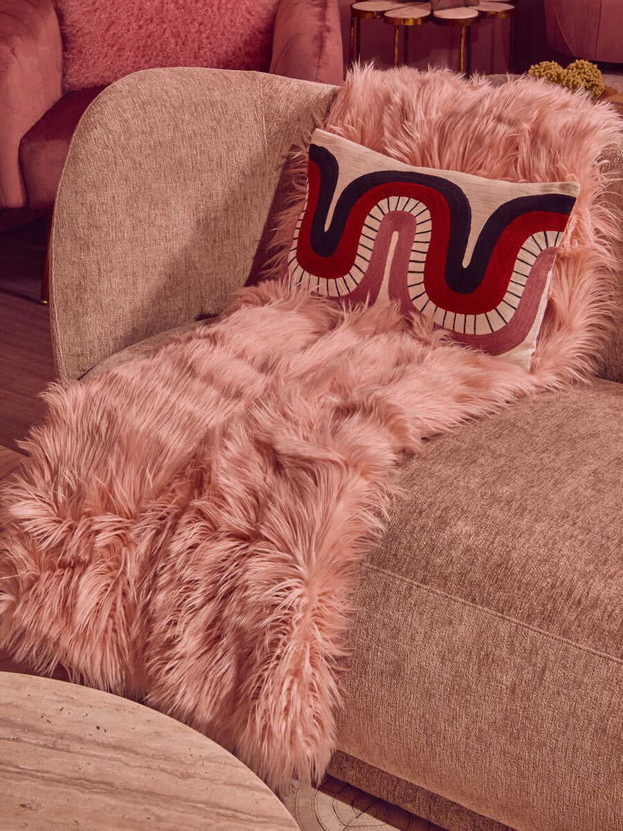 Bosie Pink Faux Fur Throw | Lamina