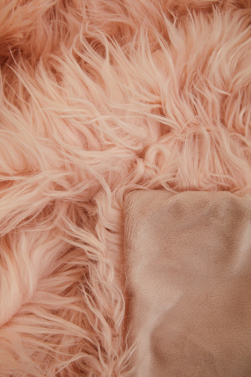 Bosie Pink Faux Fur Throw | Lamina