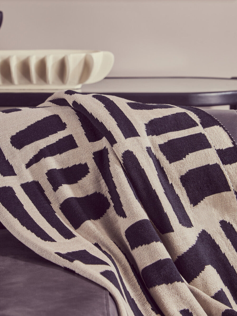 Natural and Black Throw | Bosie Ozella