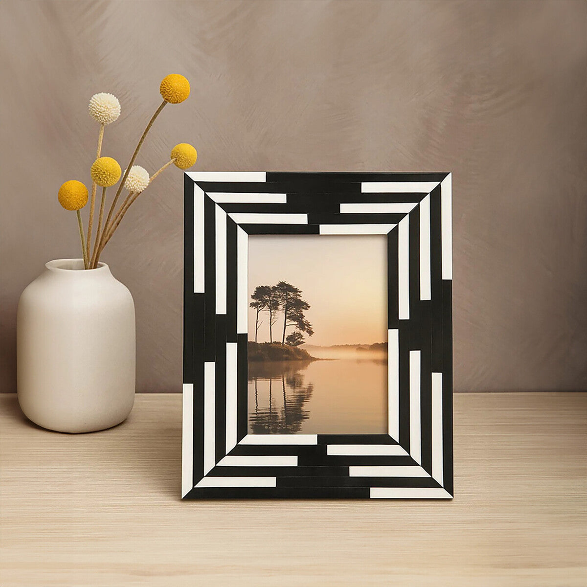 5In X 7In Black And White Stripe Photo Frame | Donato