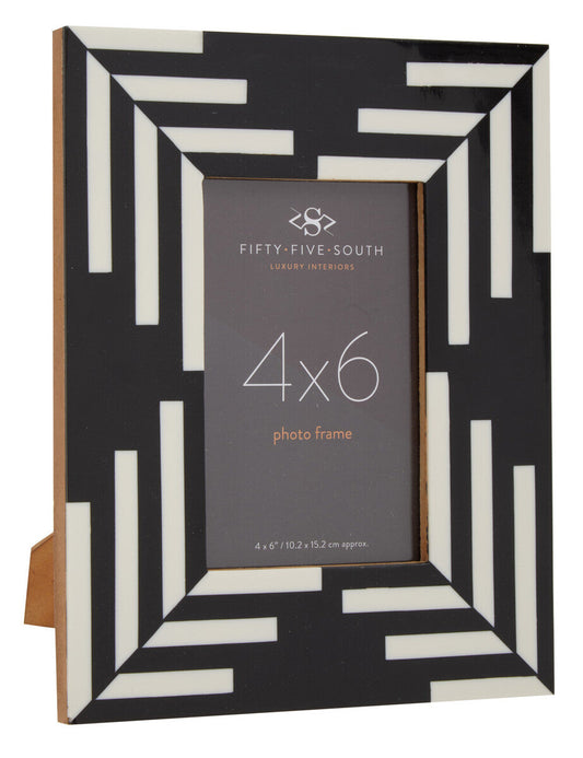 4In X 6In Black And White Stripe Photo Frame | Donato