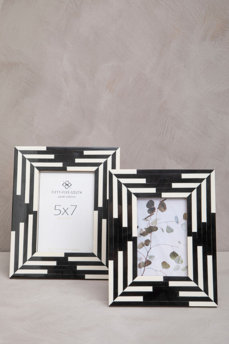 4In X 6In Black And White Stripe Photo Frame | Donato