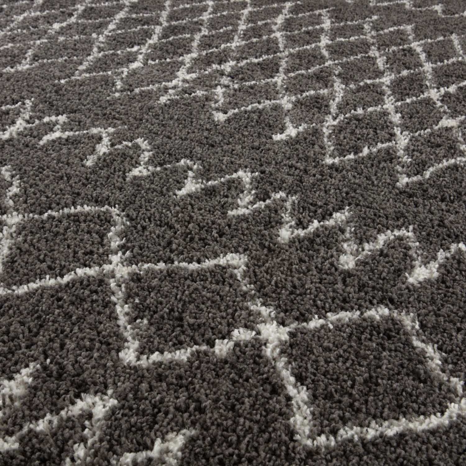 Moroccan Dark Grey Shaggy Rug | 940