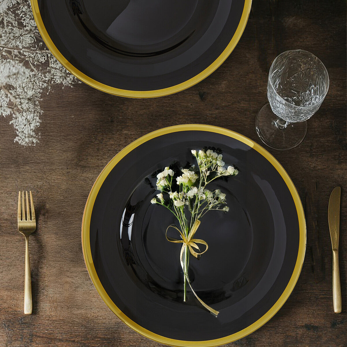 Set of Four Ida 33cm Dia Black Glass Charger Plates | Ida