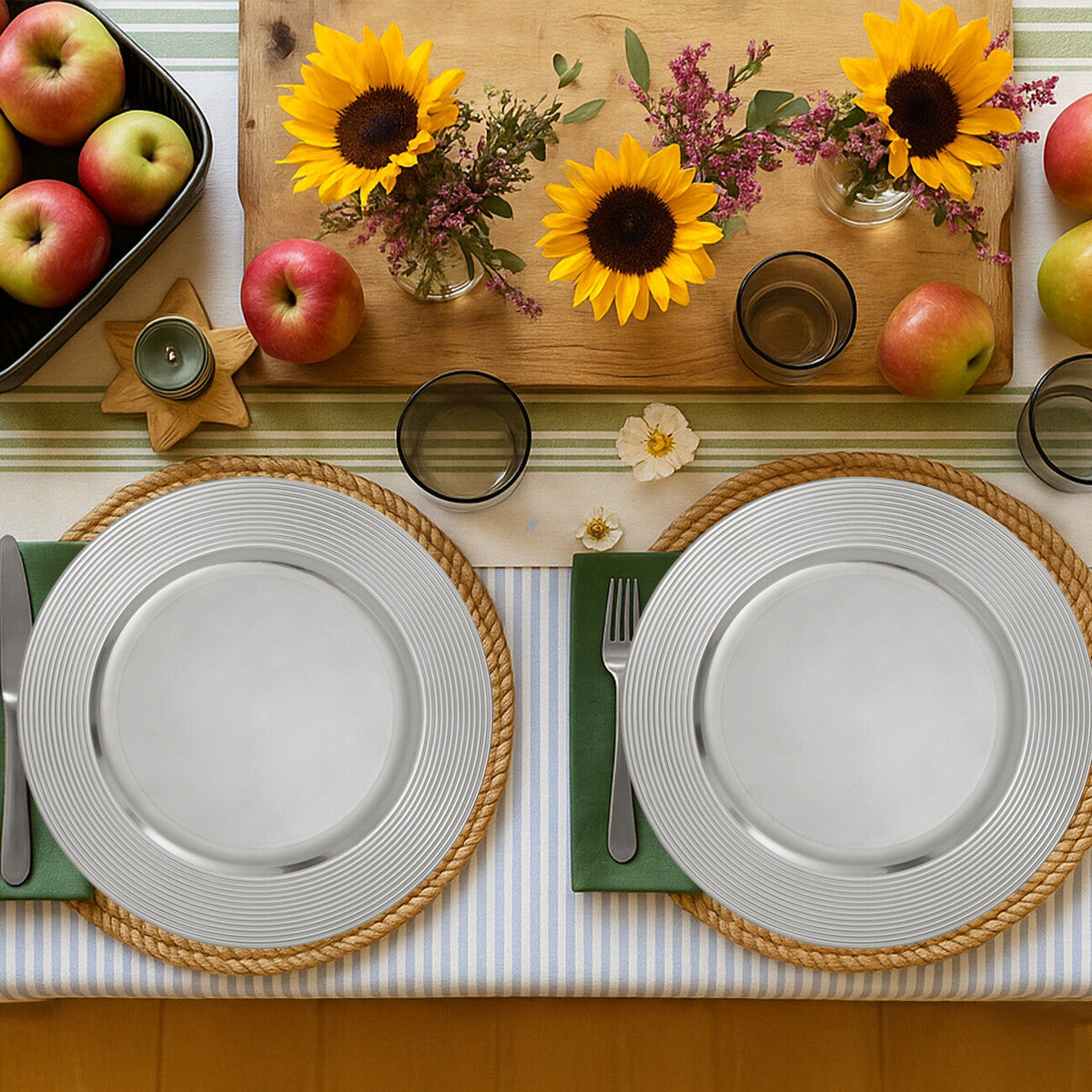 Set of Four 33cm Silver Charger Plates with Ribbed Rims | Dia