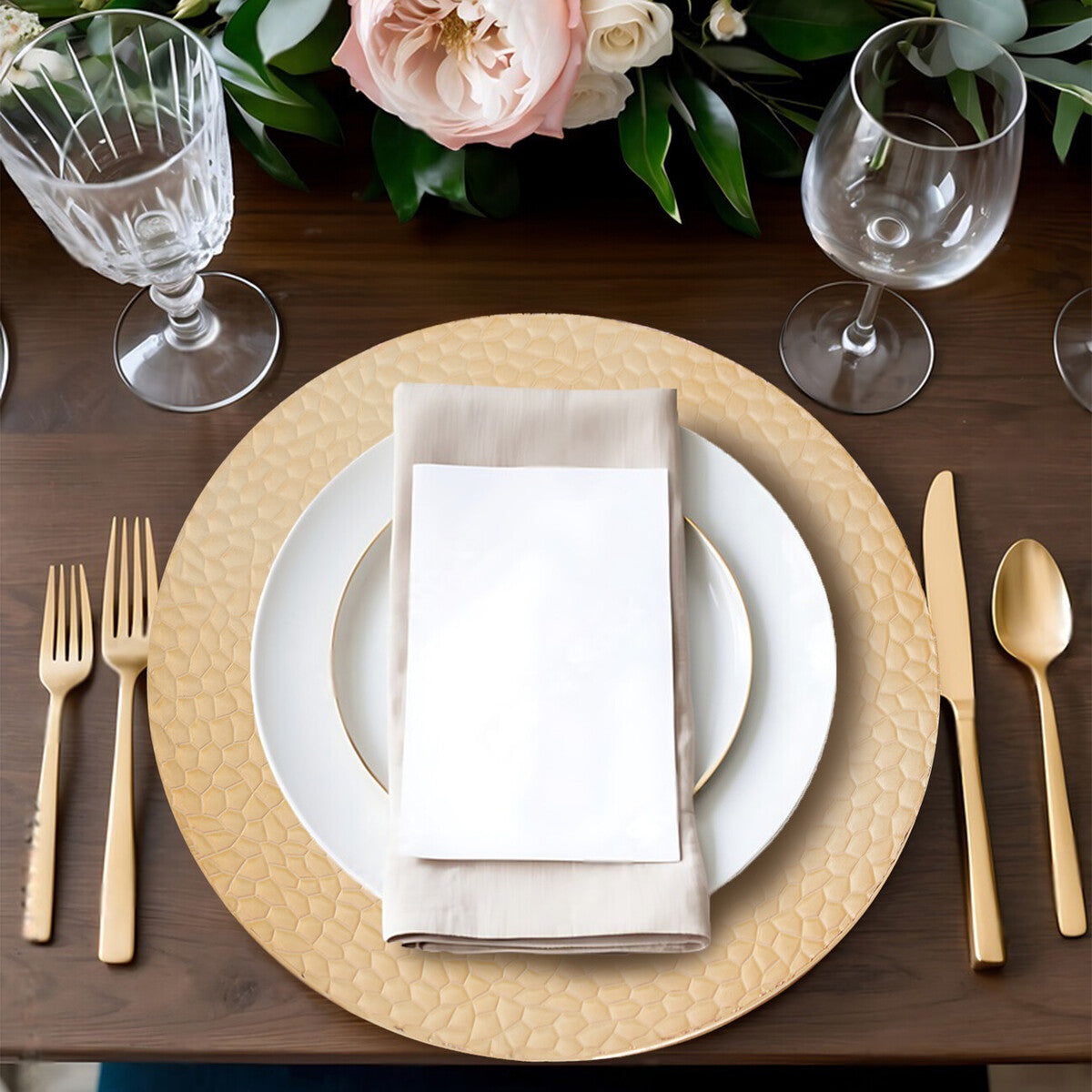 Set of Four 33cm Gold Charger Plates with Hammered Rims | Dia