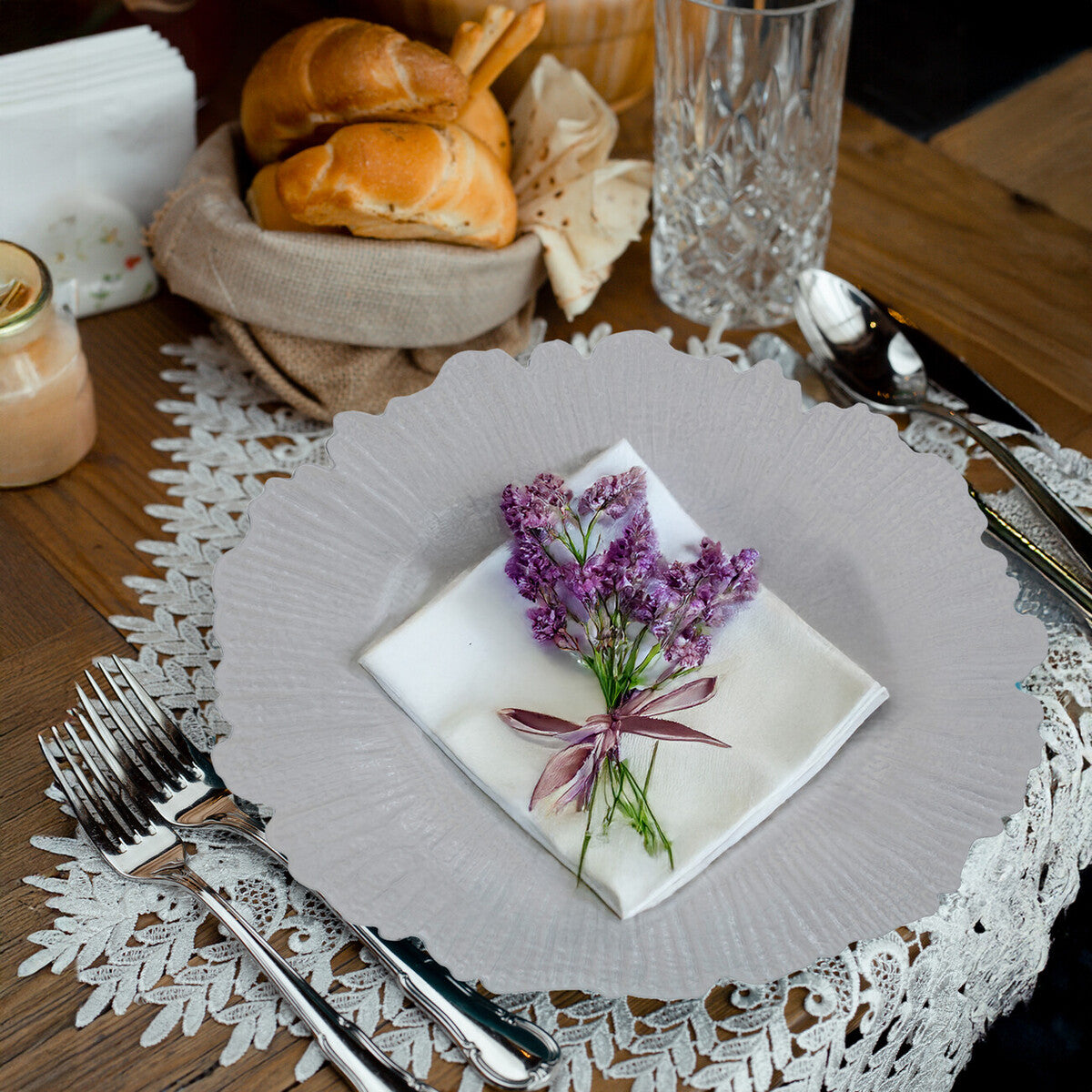 Set of Four 33cm White Reef Charger Plates | Dia