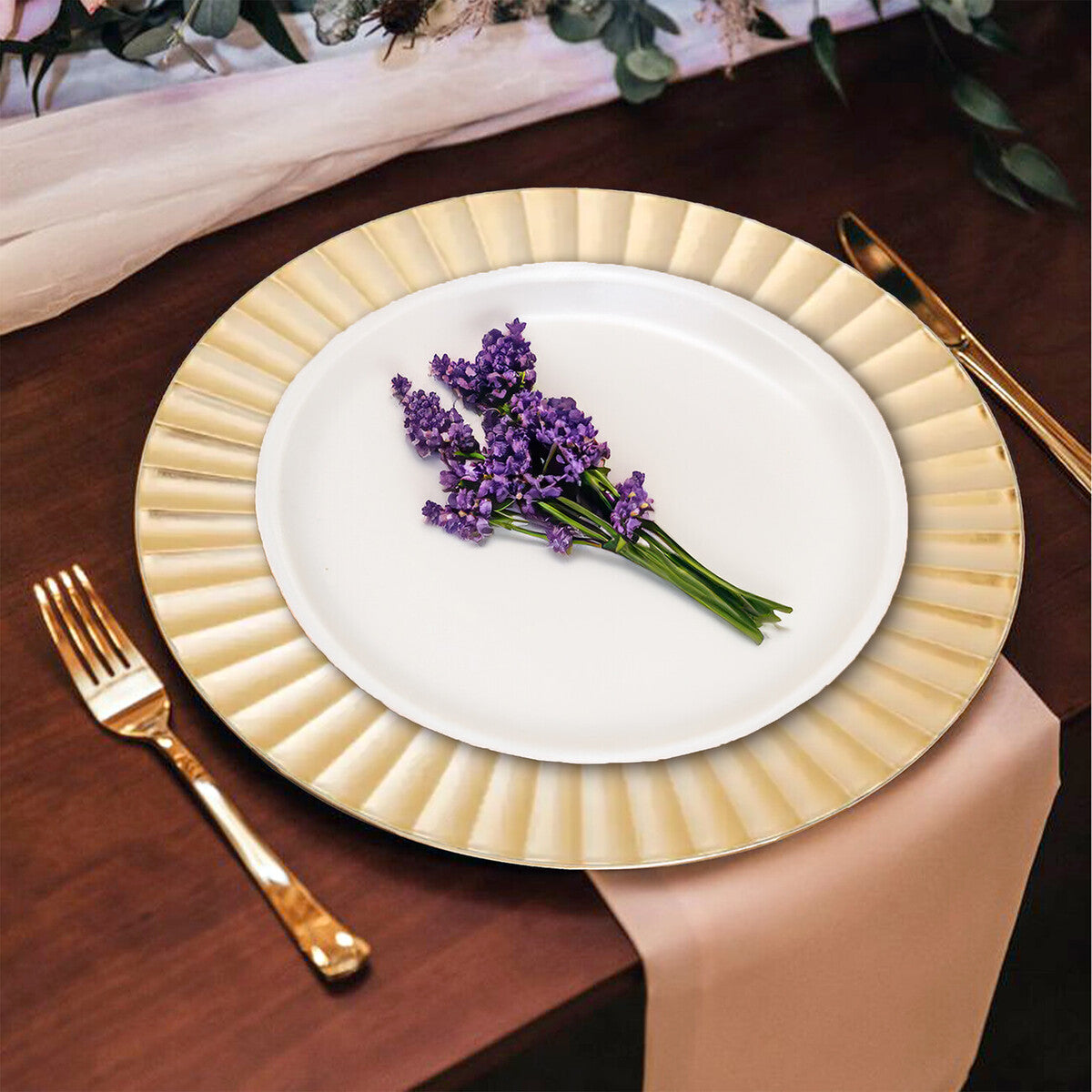 Set of Four 33cm Gold Finish Wave Rim Charger Plates | Dia